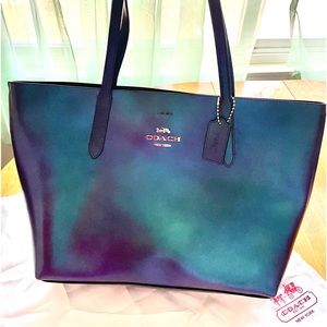 Coach authentic hologram tote bag